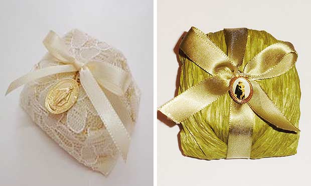 Embalagem com renda e santinhos