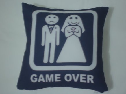Almofadas game over