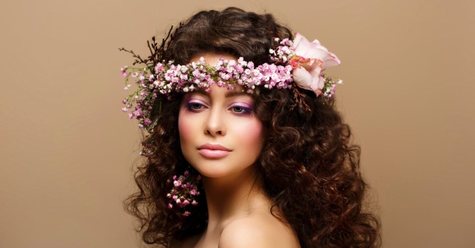 cachos naturais com coroa